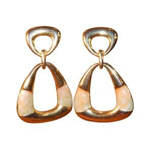 Vintage Light Peach Enamels Gold Tone Post Earrings